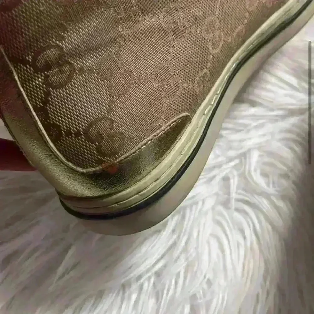 Authentic Gucci shoes - Picture 6 of 8
